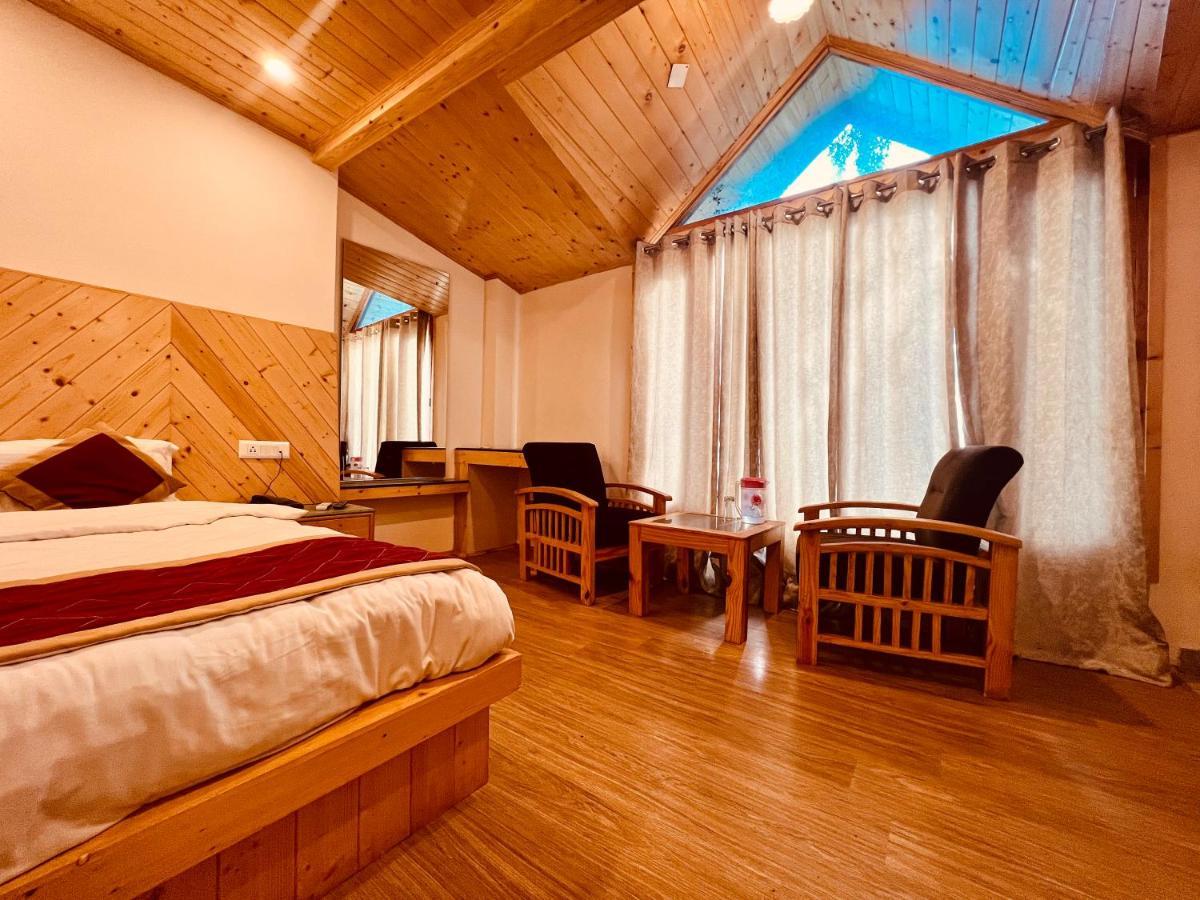 The Radhika - A Luxury Resort In Mountains Manāli Buitenkant foto