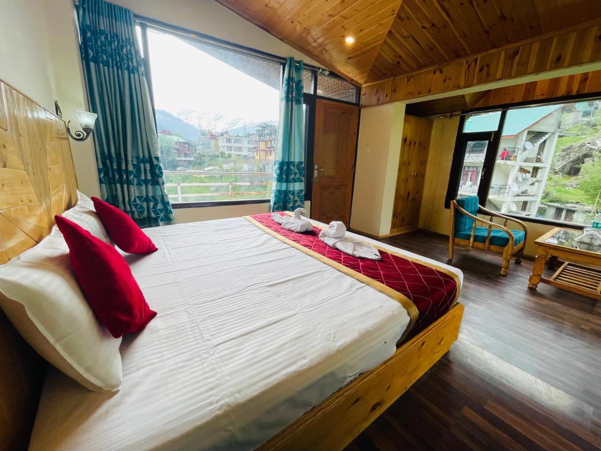 The Radhika - A Luxury Resort In Mountains Manāli Buitenkant foto